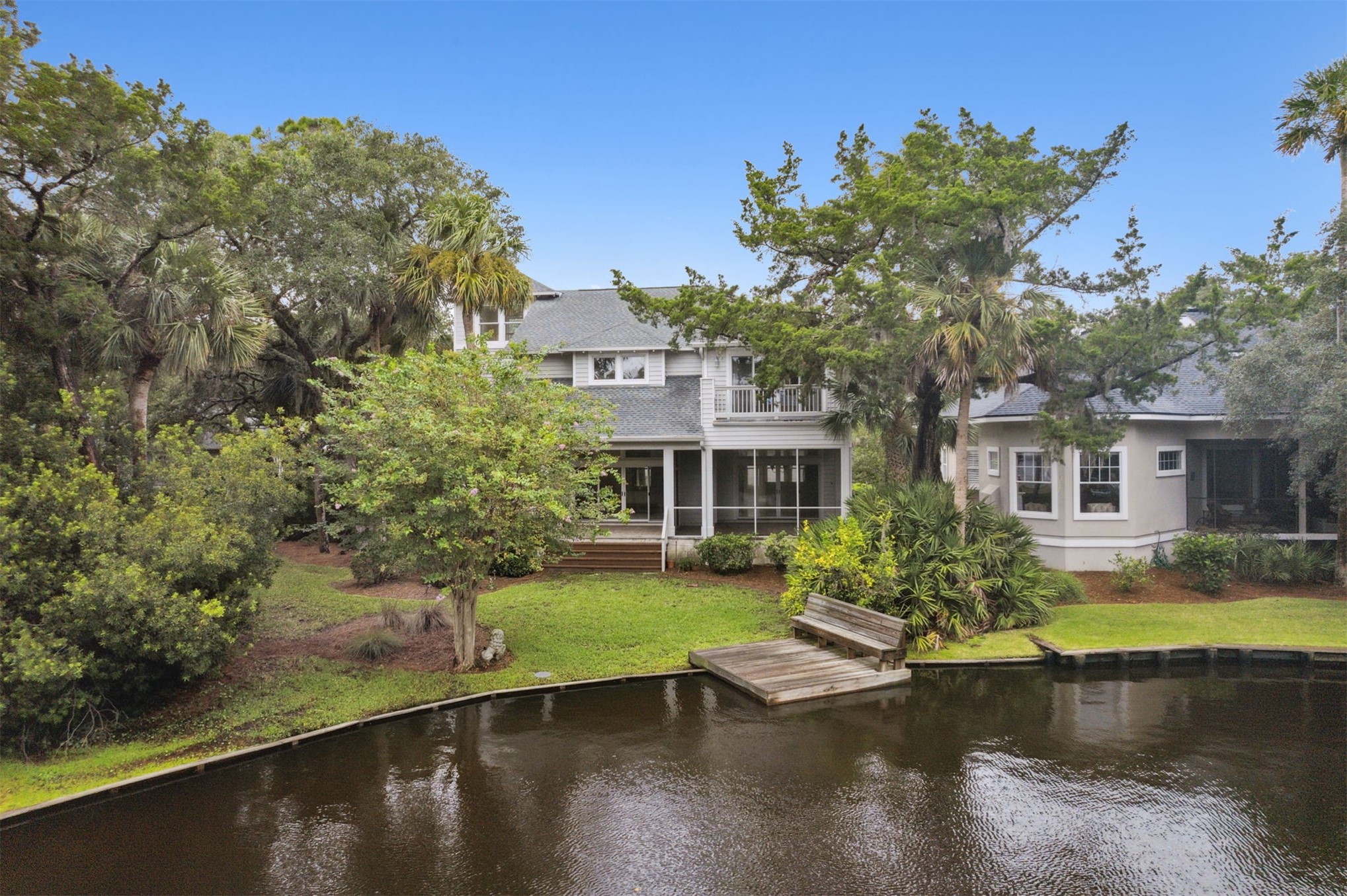 16 OAK POINT DRIVE