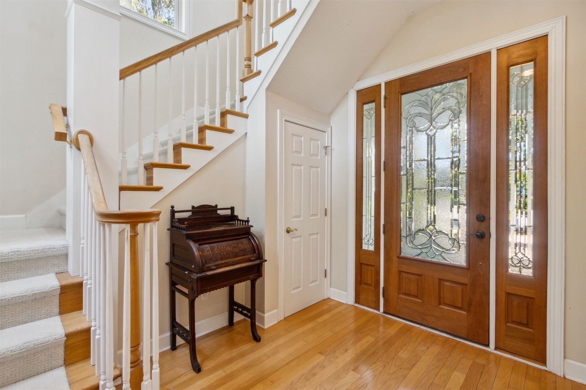 16 OAK POINT DRIVE