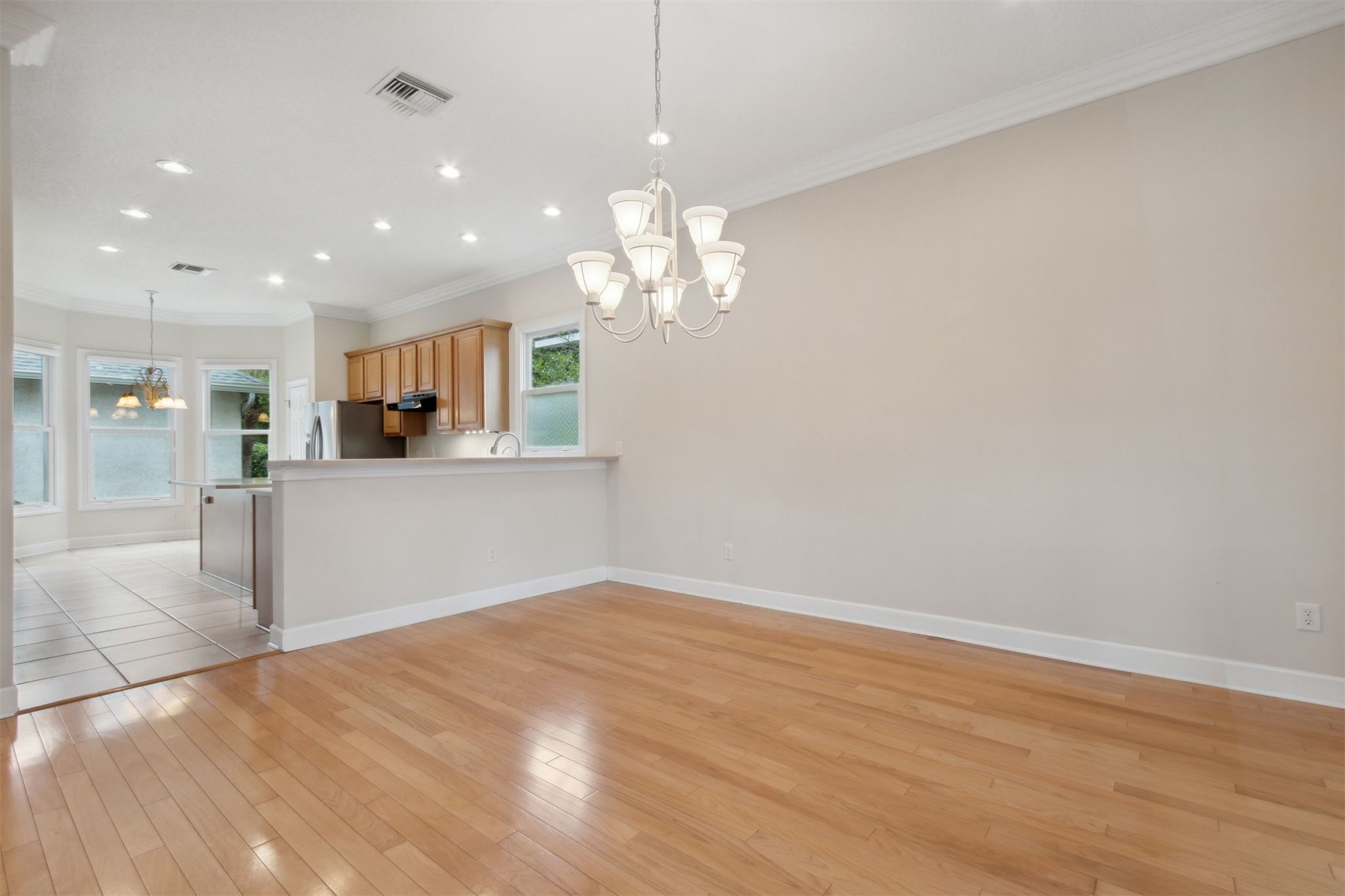 16 OAK POINT DRIVE