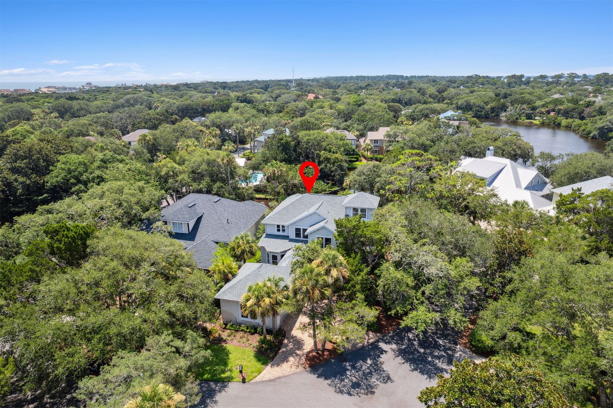 16 OAK POINT DRIVE