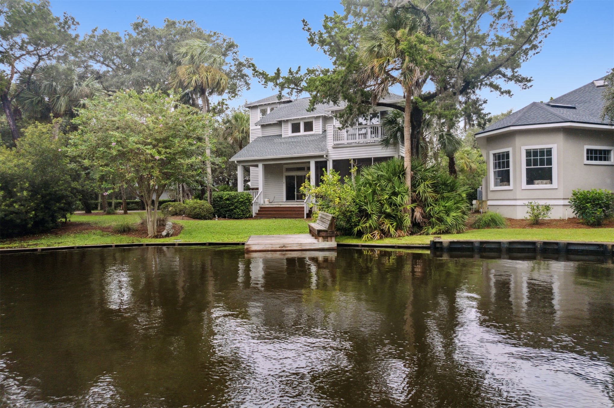 16 OAK POINT DRIVE