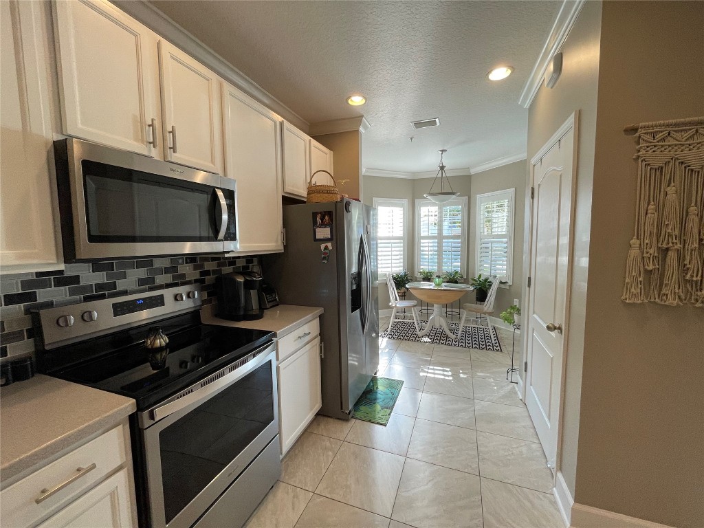 96266 STONEY CREEK PARKWAY 106