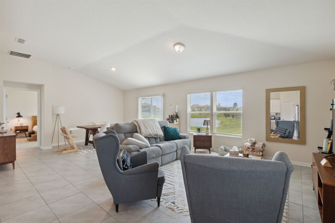 86594 NASSAU CROSSING WAY