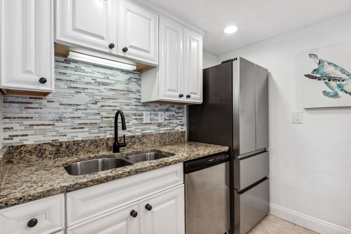 223 SANDCASTLES COURT