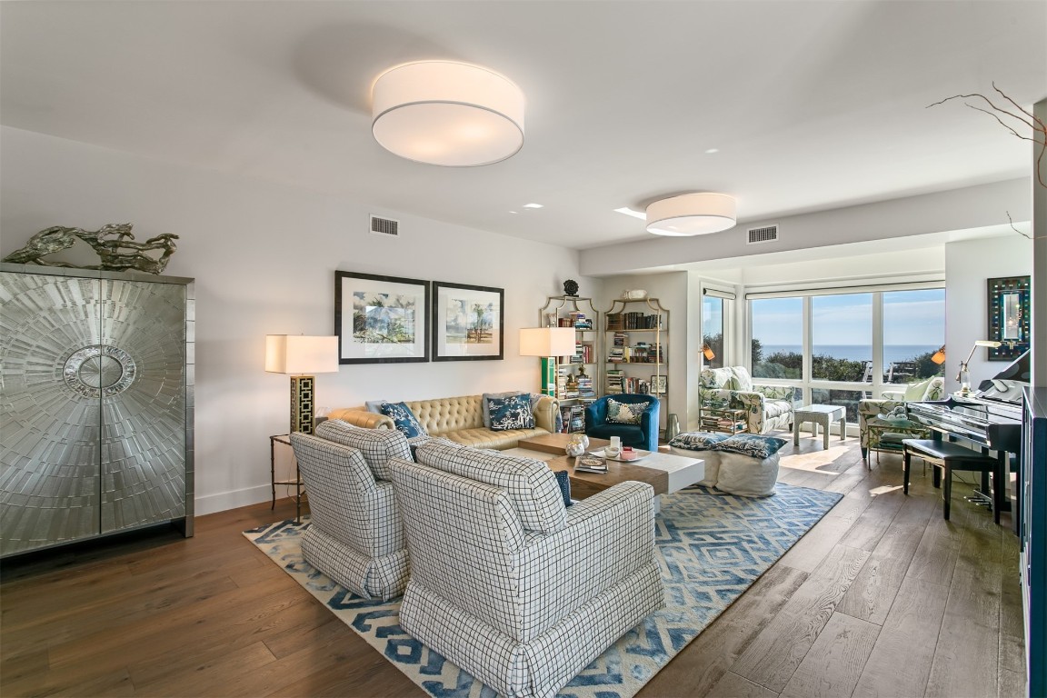 6541 SPYGLASS CIRCLE 6541