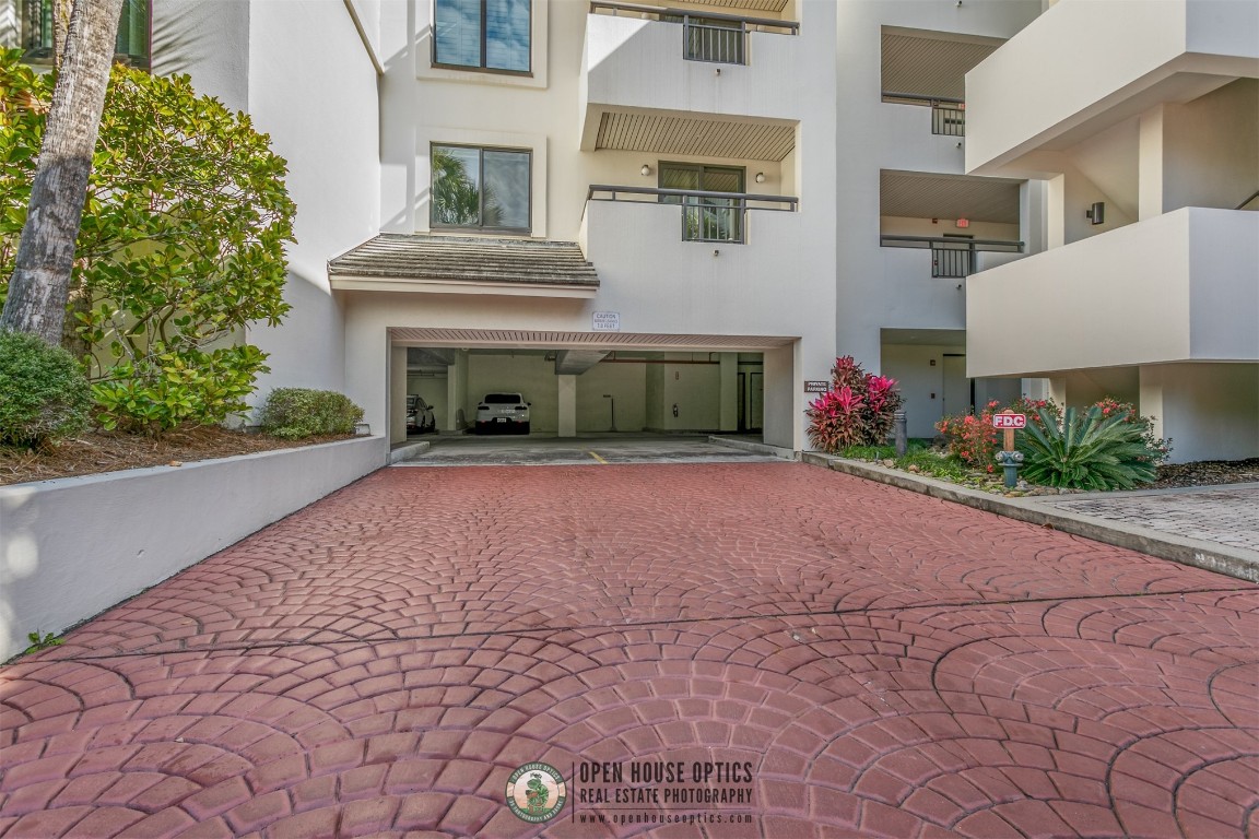 6541 SPYGLASS CIRCLE 6541