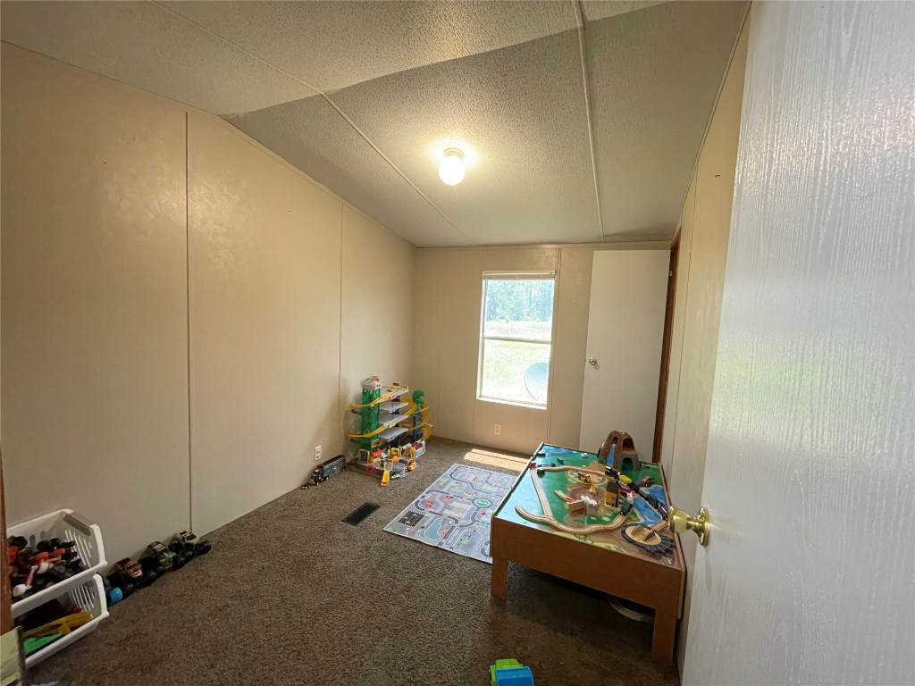 171213 ANDREWS ROAD