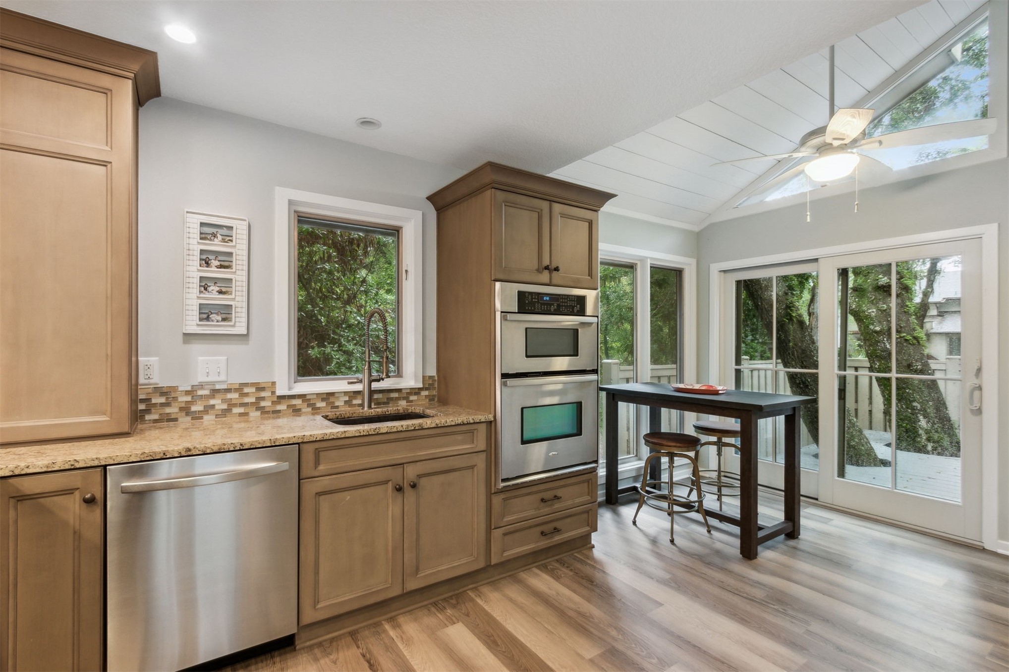 22 LAUREL OAK ROAD