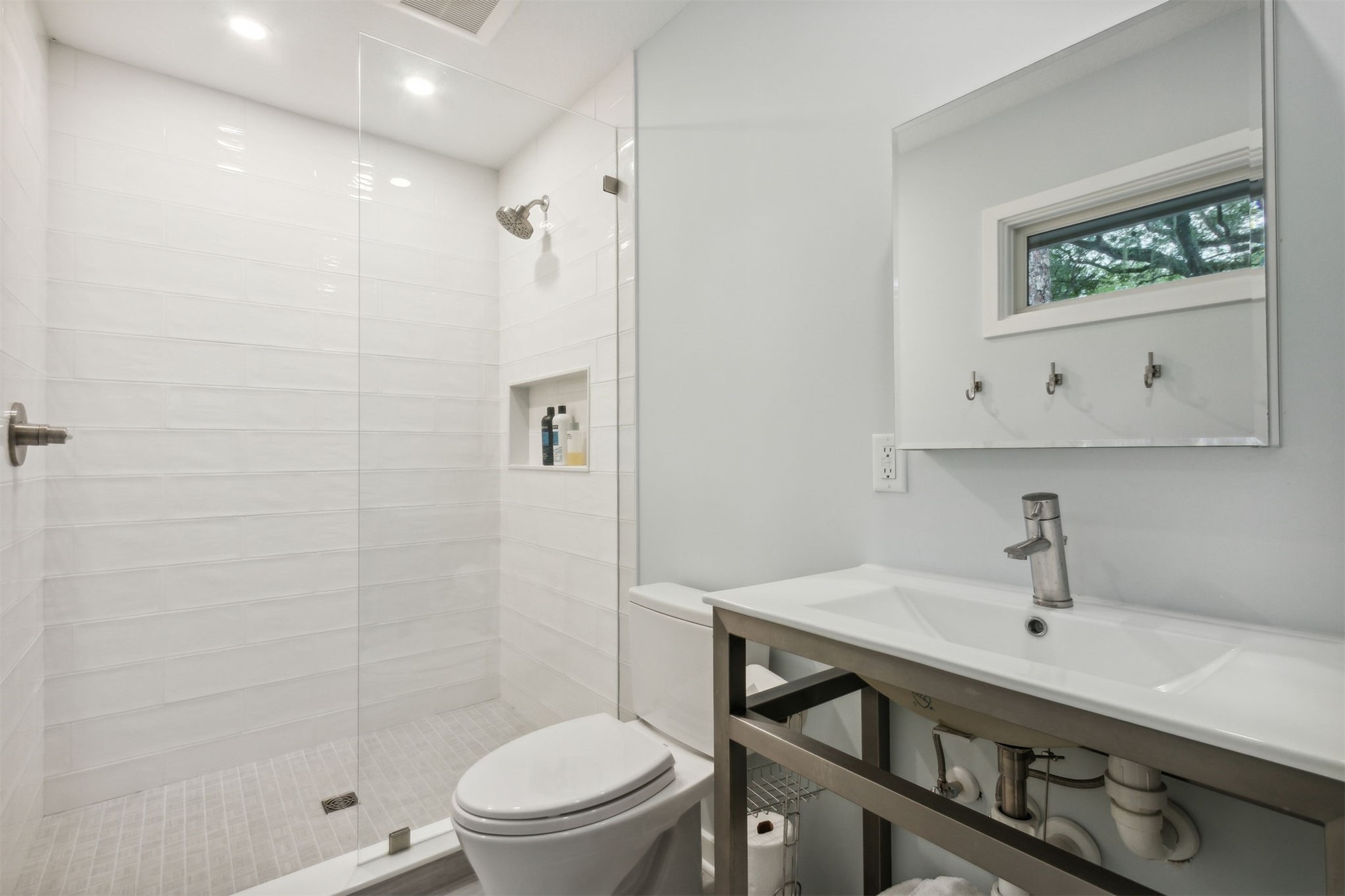 22 LAUREL OAK ROAD