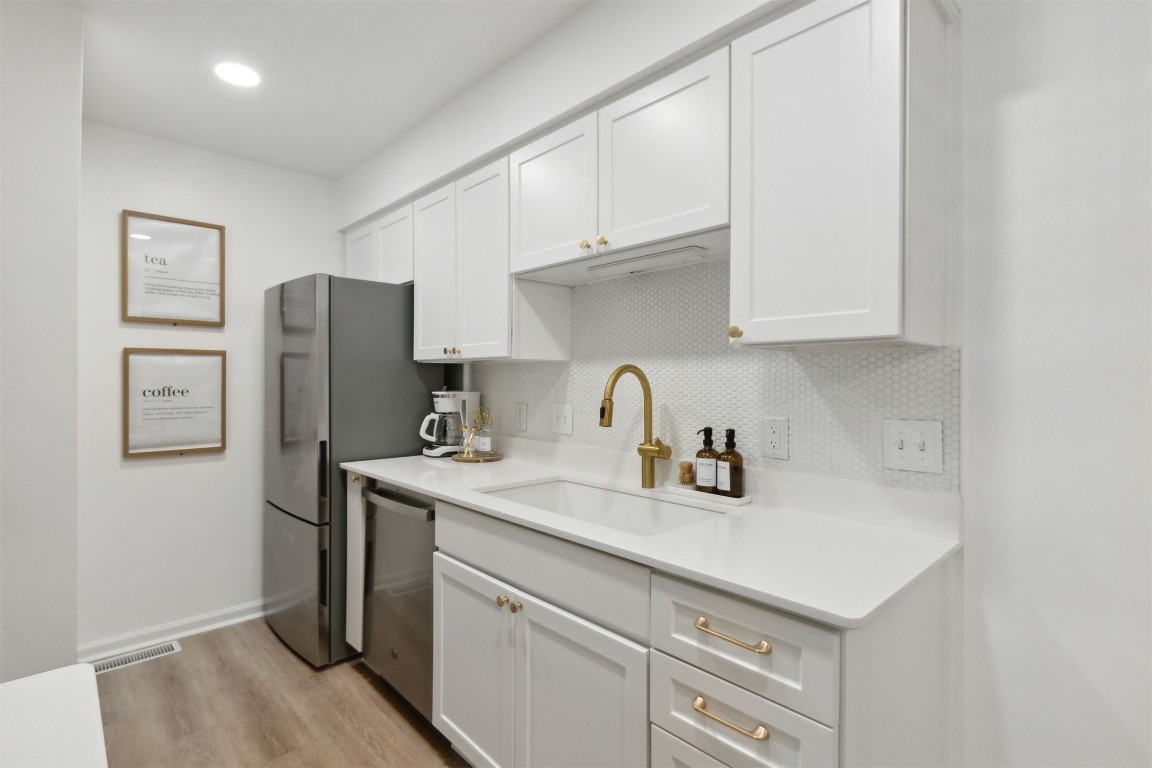 2743 FOREST RIDGE DRIVE I-3