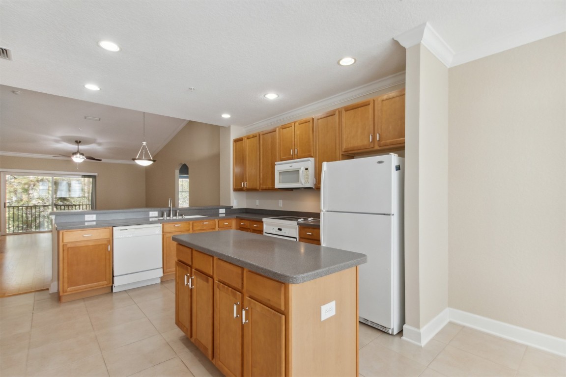 96195 STONEY DRIVE 1705