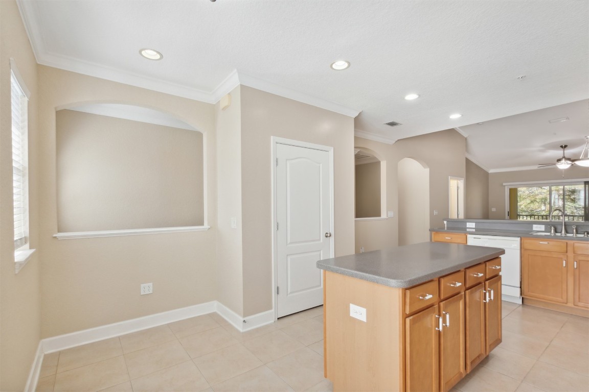 96195 STONEY DRIVE 1705