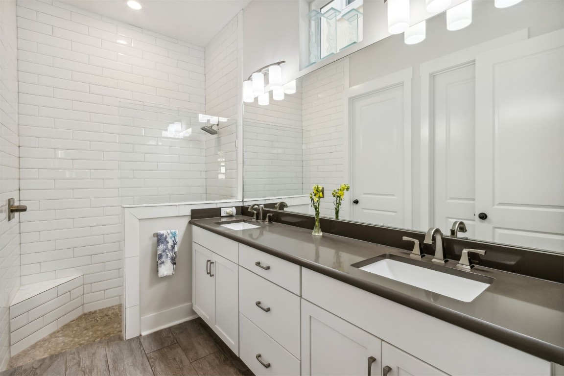 96040 BOTTLEBRUSH LANE