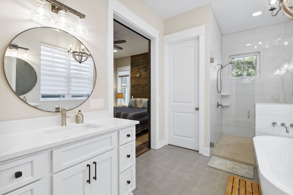 11 BELTED KINGFISHER