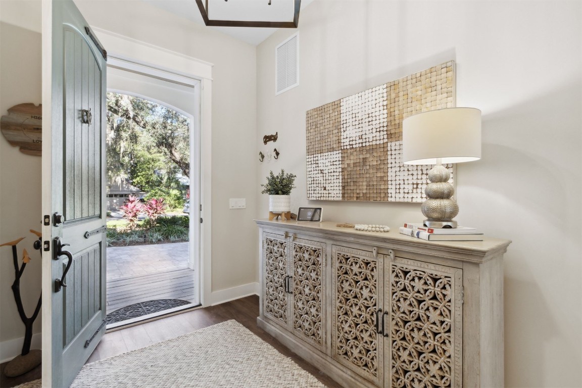 11 BELTED KINGFISHER