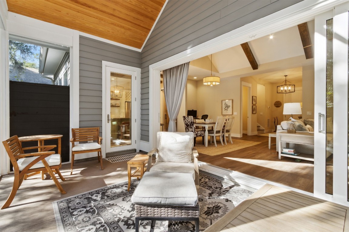 11 BELTED KINGFISHER