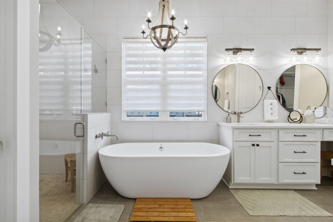 11 BELTED KINGFISHER