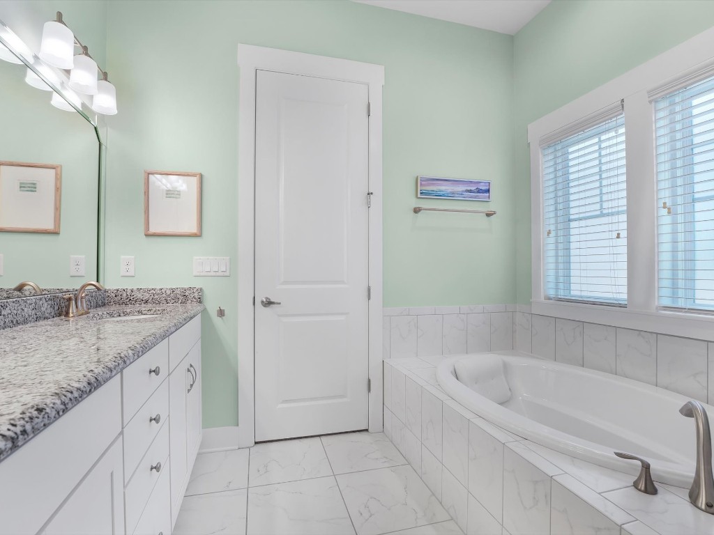 1510 COASTAL OAKS CIRCLE