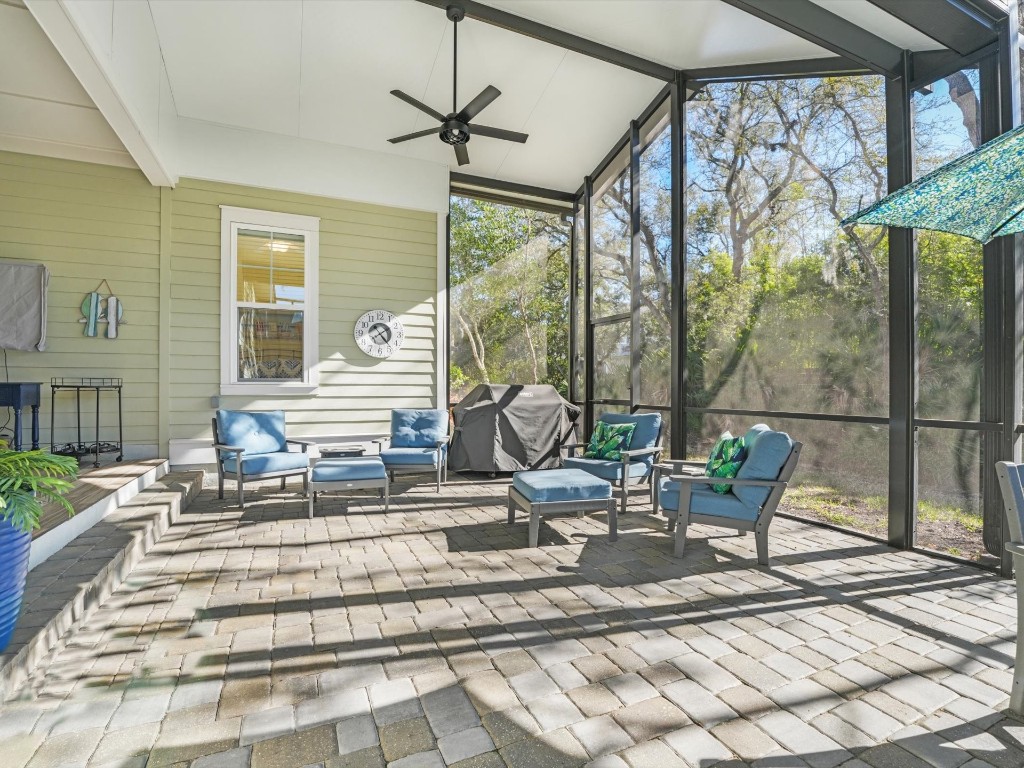 1510 COASTAL OAKS CIRCLE