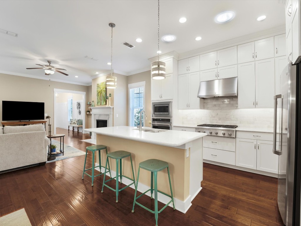 1510 COASTAL OAKS CIRCLE