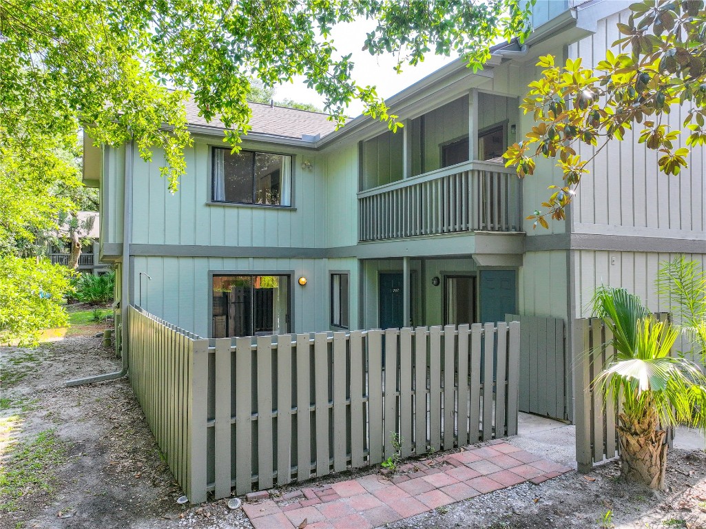 2700 MIZELL AVENUE 707