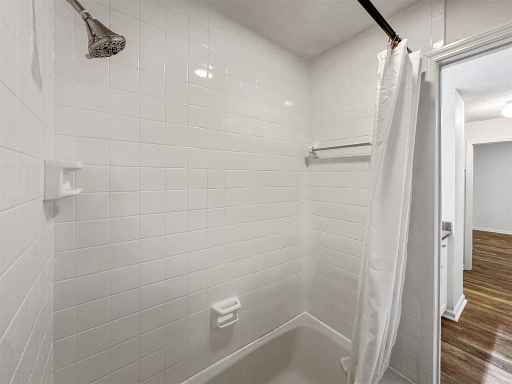 2700 MIZELL AVENUE 707