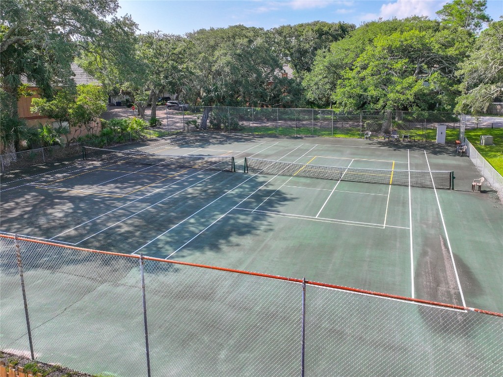 2700 MIZELL AVENUE 707