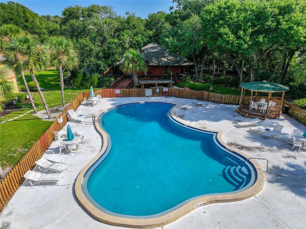 2700 MIZELL AVENUE 707