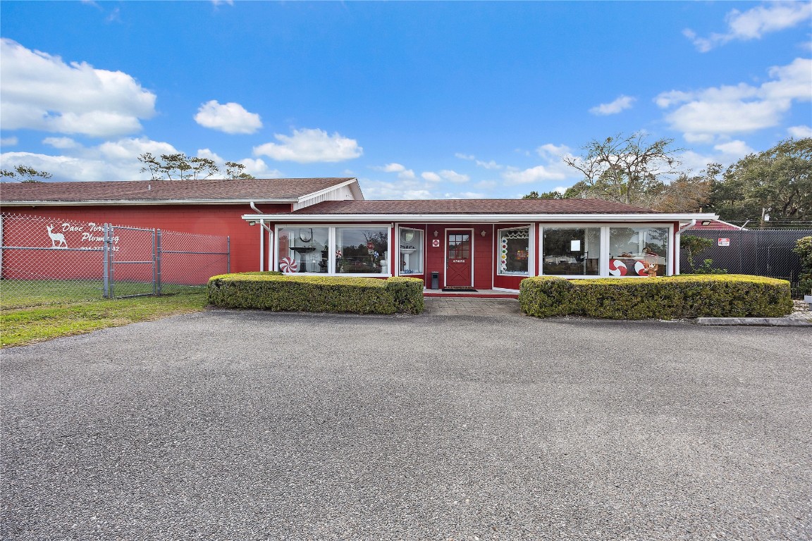 474390 E STATE ROAD 200