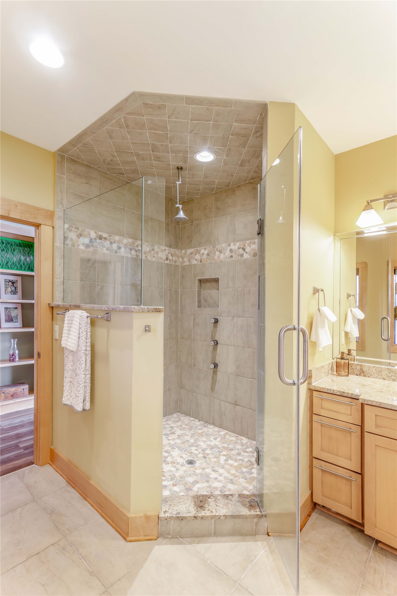 940564 OLD NASSAUVILLE ROAD