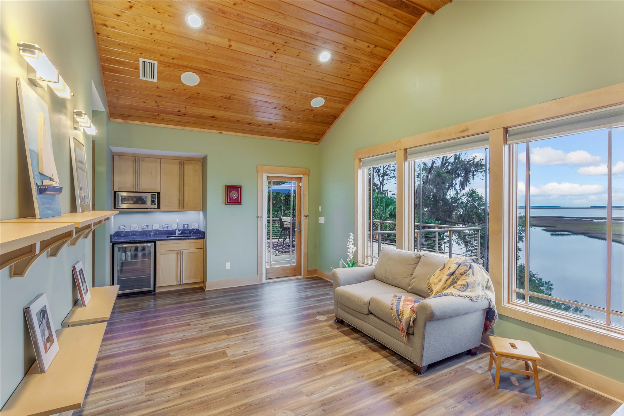 940564 OLD NASSAUVILLE ROAD