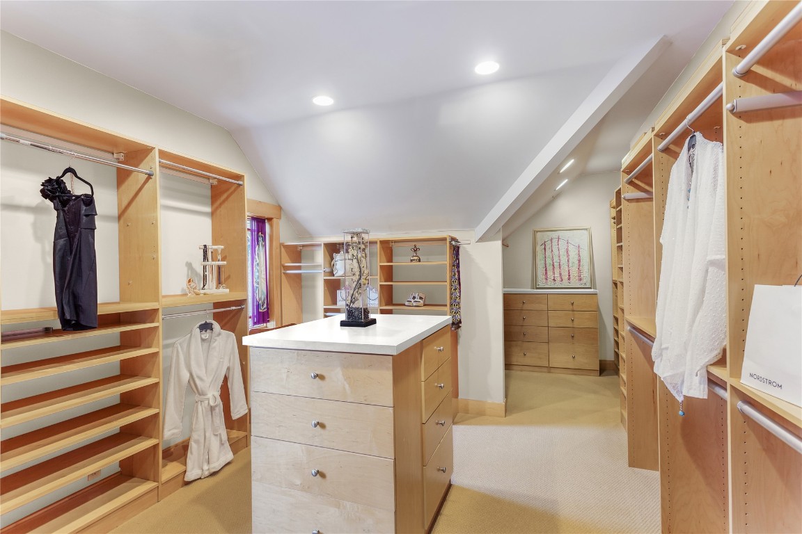 940564 OLD NASSAUVILLE ROAD