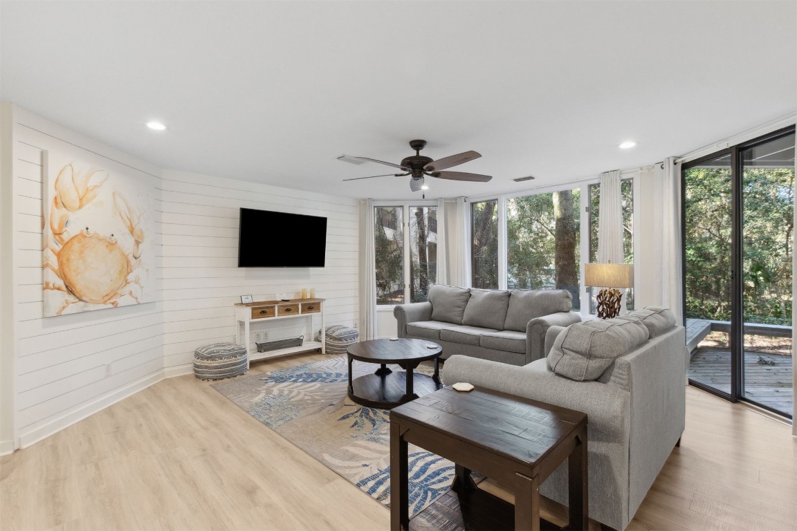 2354/2356 BOXWOOD LANE