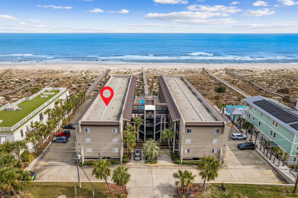 3056 S FLETCHER AVENUE 302