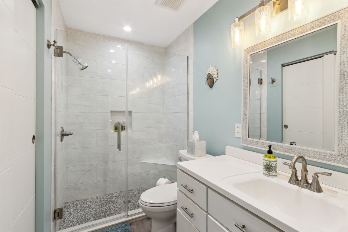 3056 S FLETCHER AVENUE 302