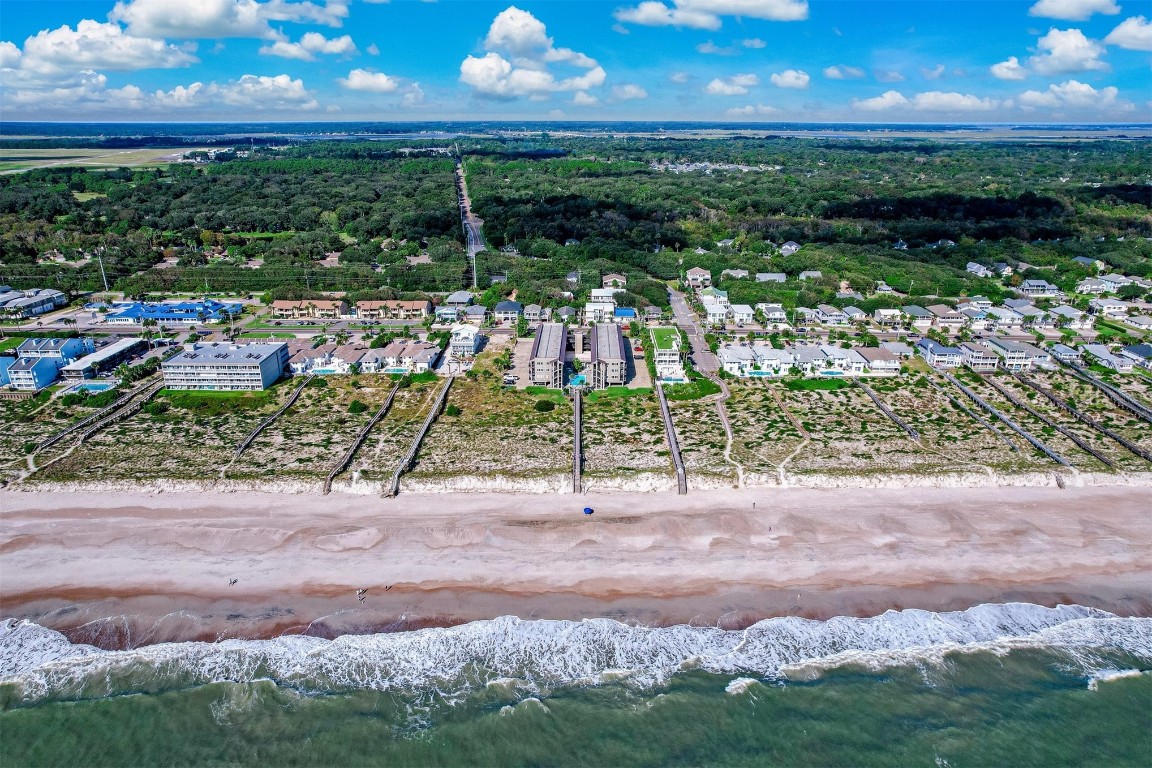 3056 S FLETCHER AVENUE 302