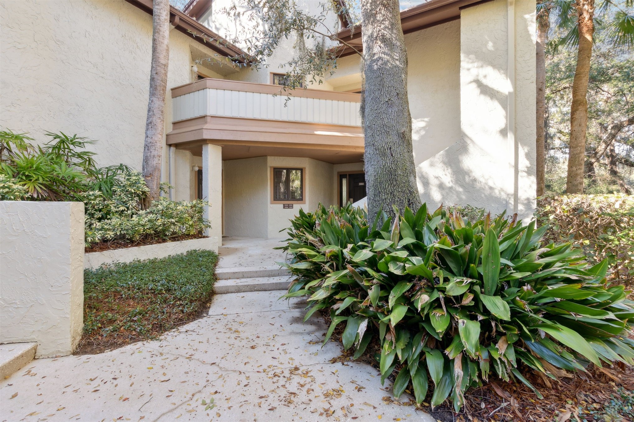 2306 / 2308 BOXWOOD LANE