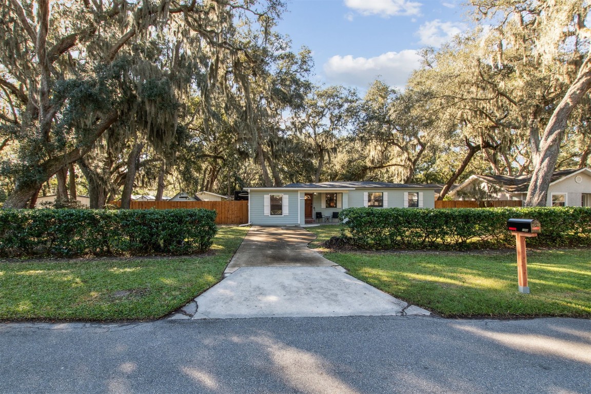 1504 LEON DRIVE