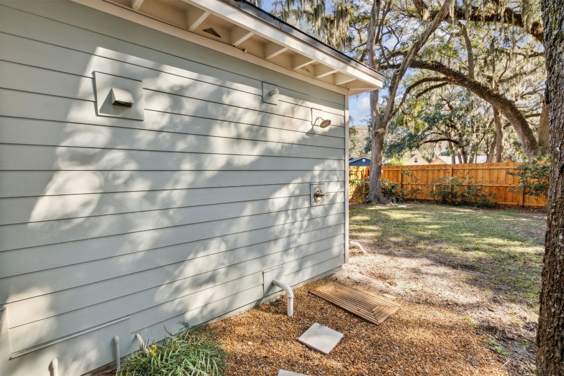 1504 LEON DRIVE