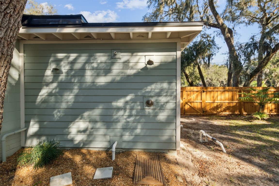 1504 LEON DRIVE
