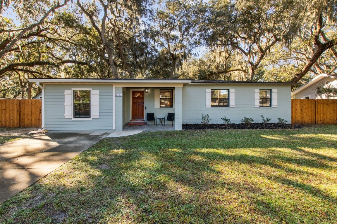 1504 LEON DRIVE