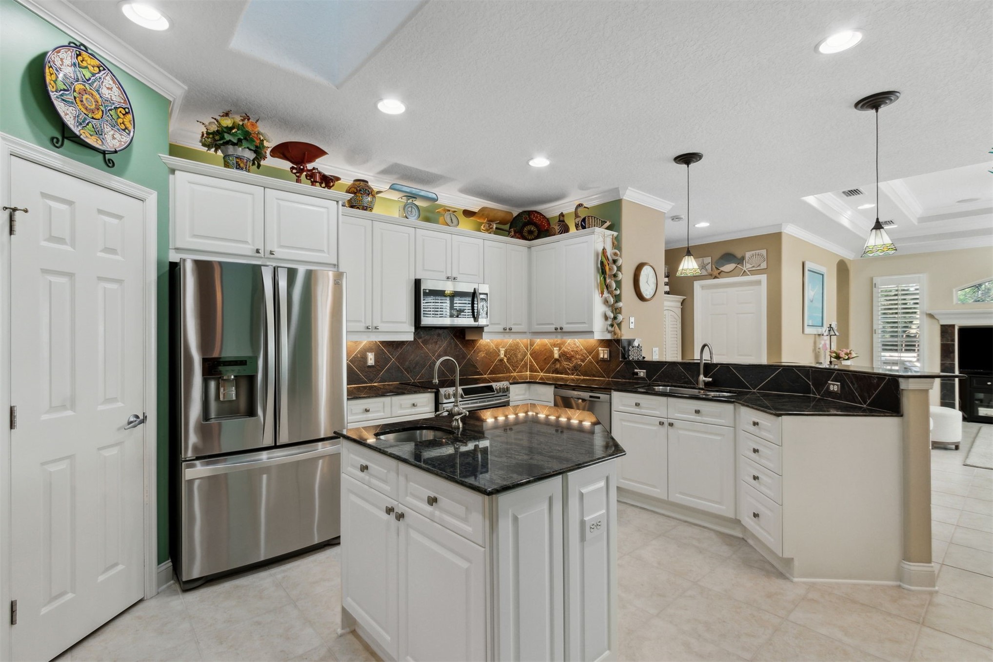 2744 JEAN LAFITTE DRIVE