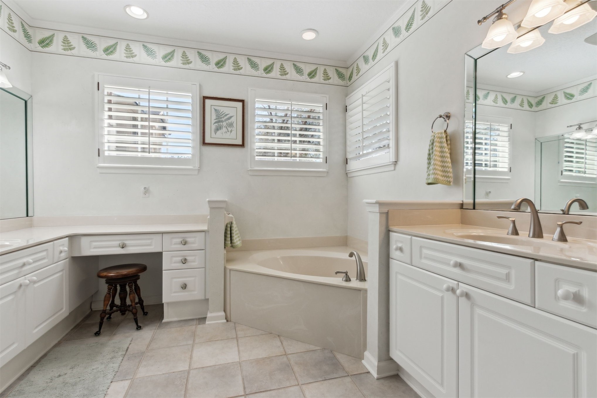 2744 JEAN LAFITTE DRIVE
