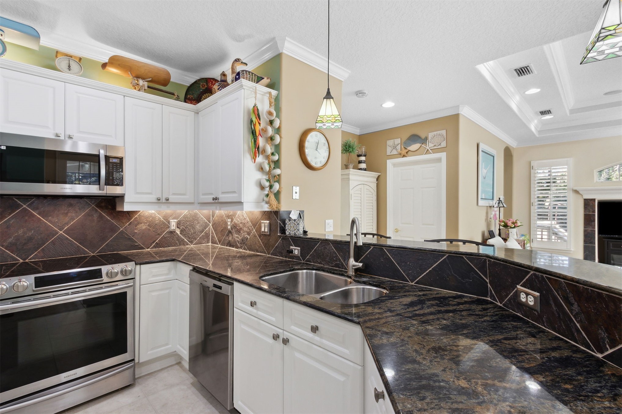 2744 JEAN LAFITTE DRIVE