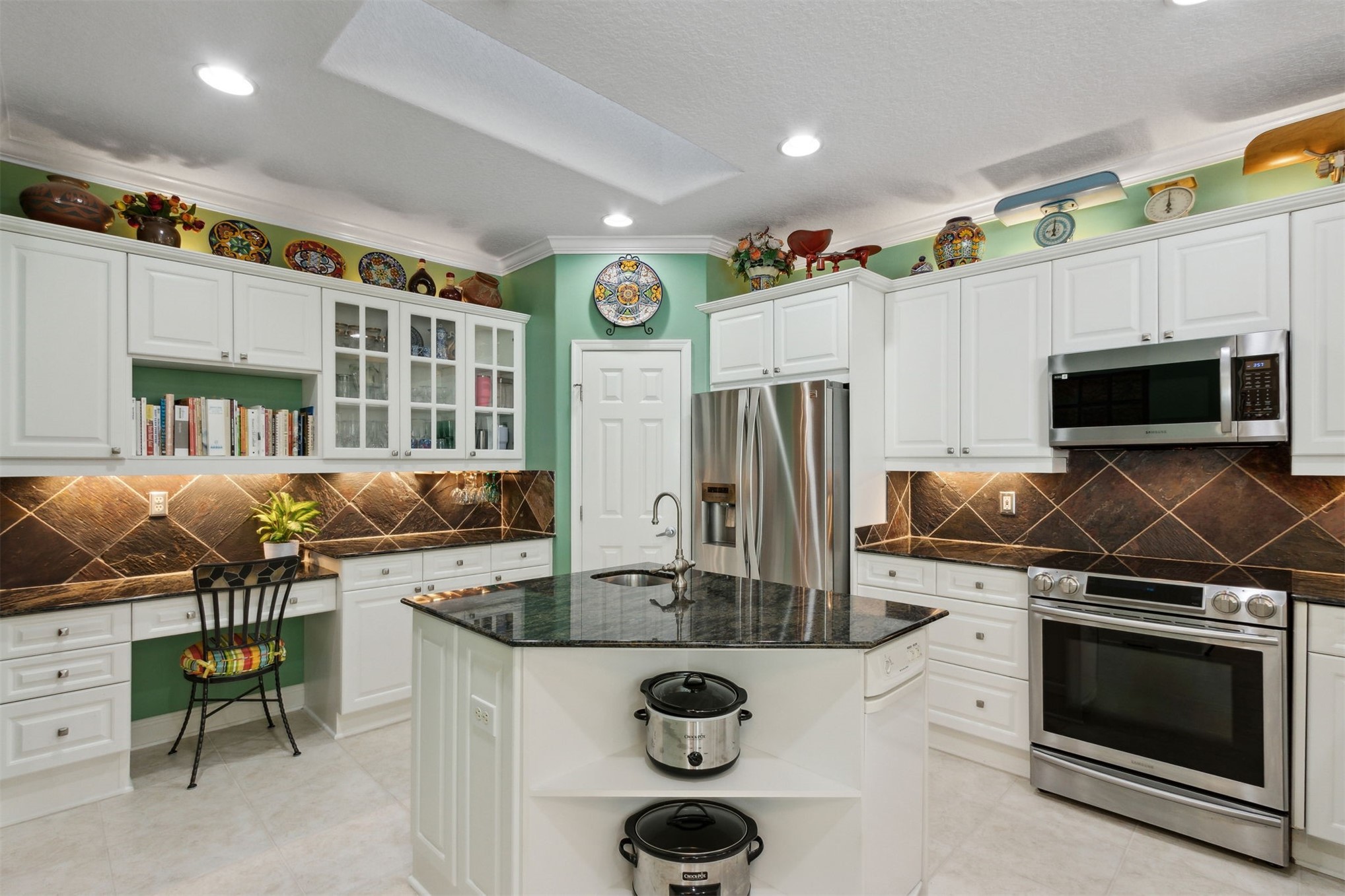 2744 JEAN LAFITTE DRIVE