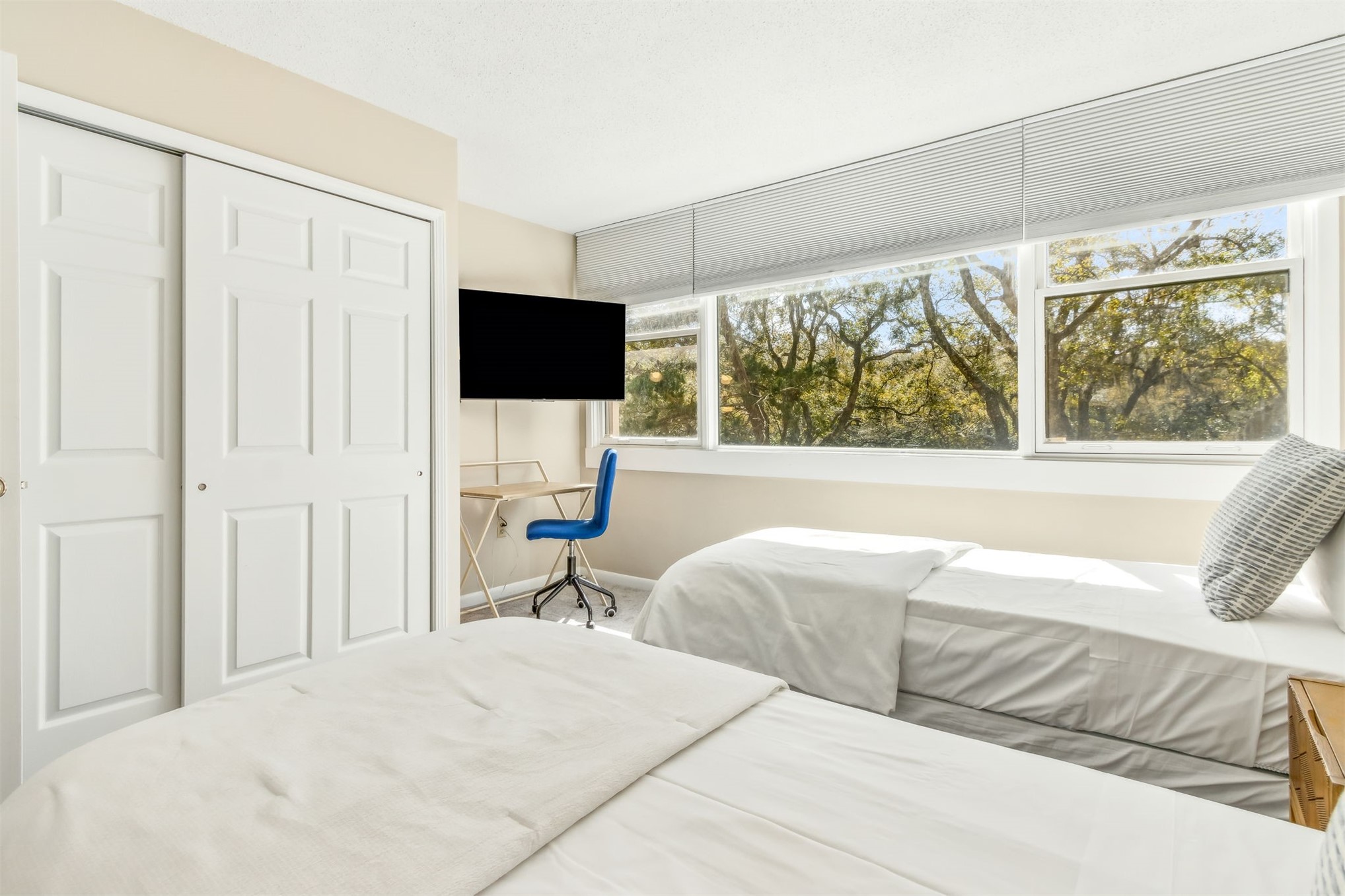 1107 BEACH WALKER ROAD 1107