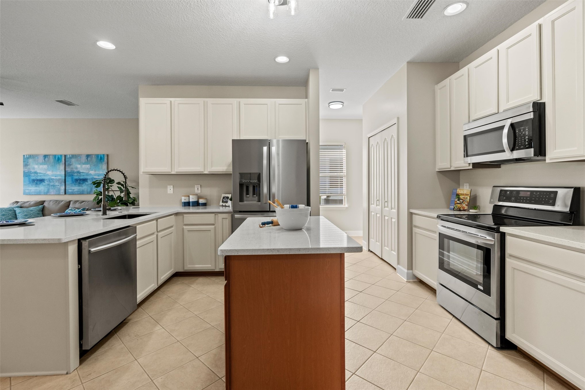 95219 BERMUDA DRIVE