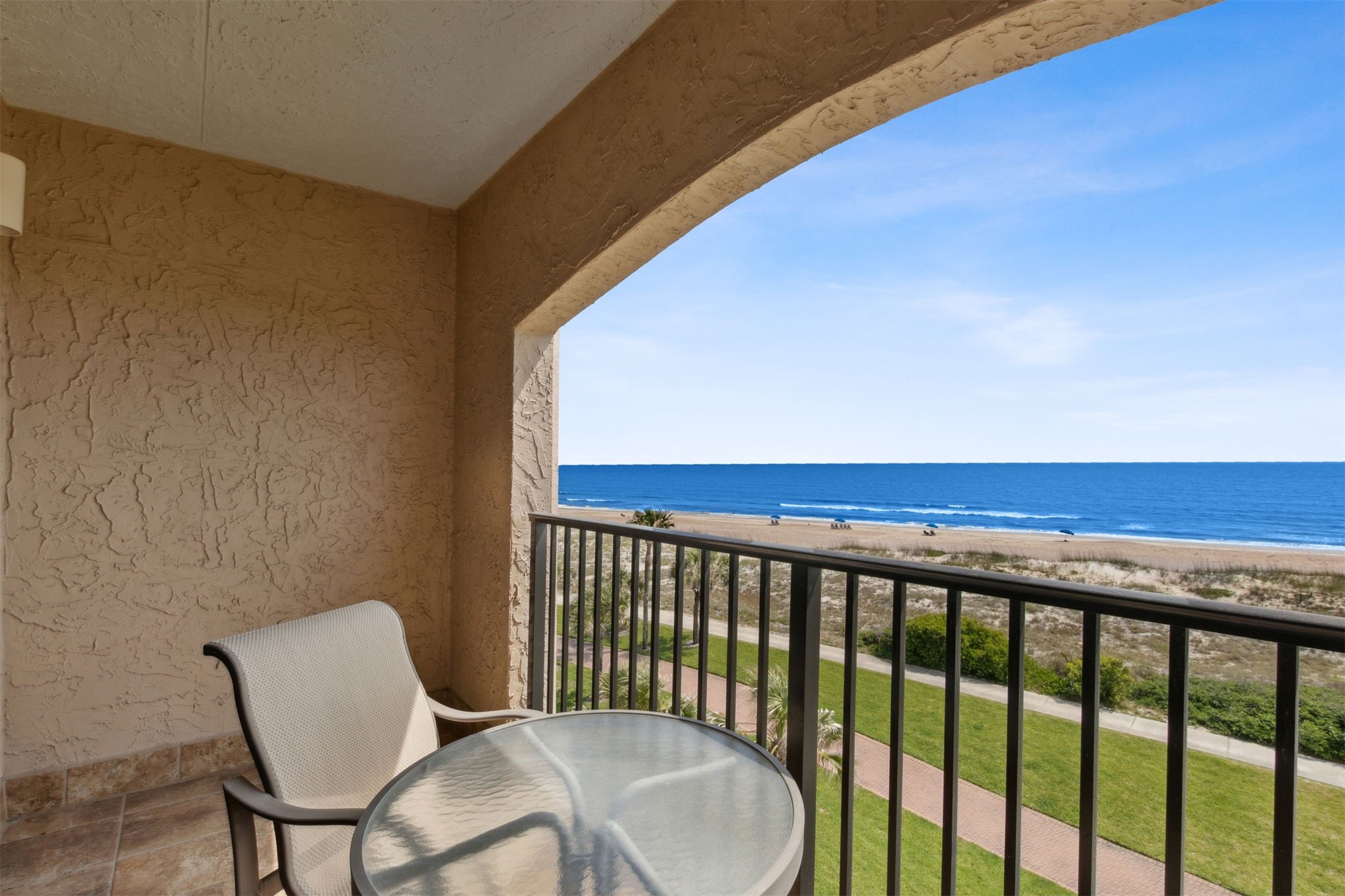 1651/1652 SEA DUNES PLACE 1637