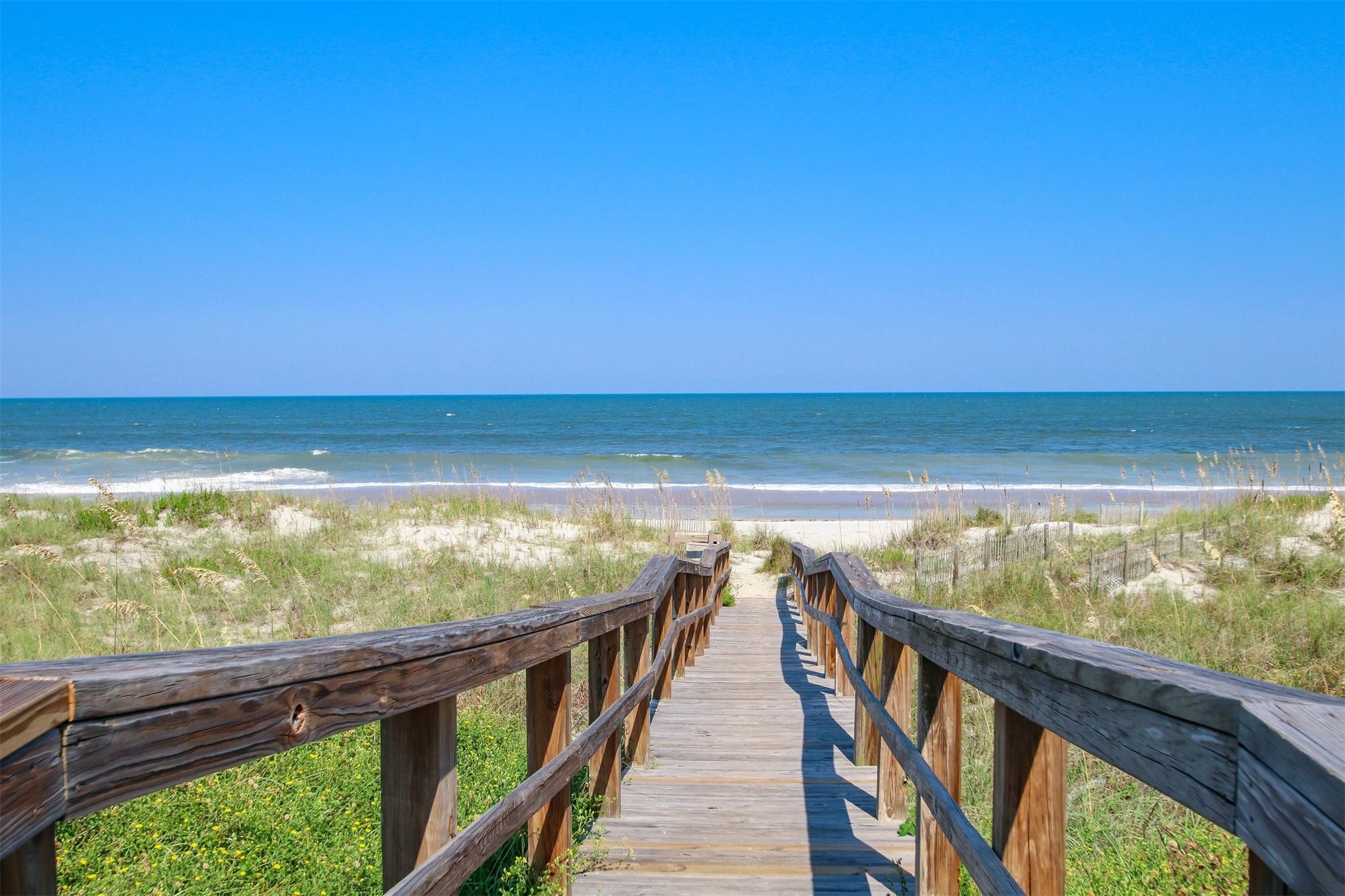 1651/1652 SEA DUNES PLACE 1637