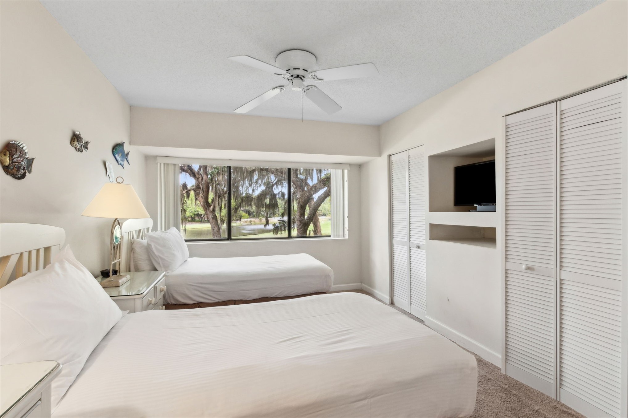 2101 BEACH WOOD ROAD 2101